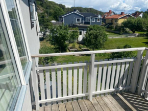 Cheerful Three room villa at Strömstad City Center